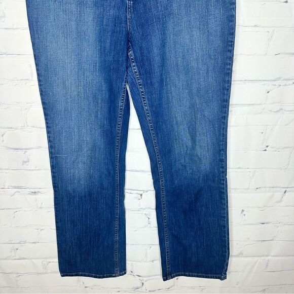 L.L Bean size 12 Favorite Fit Jeans - Picture 5 of 6